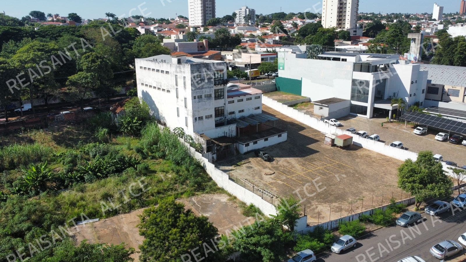 Complexo comercial de 2.000 m² - Presidente Prudente